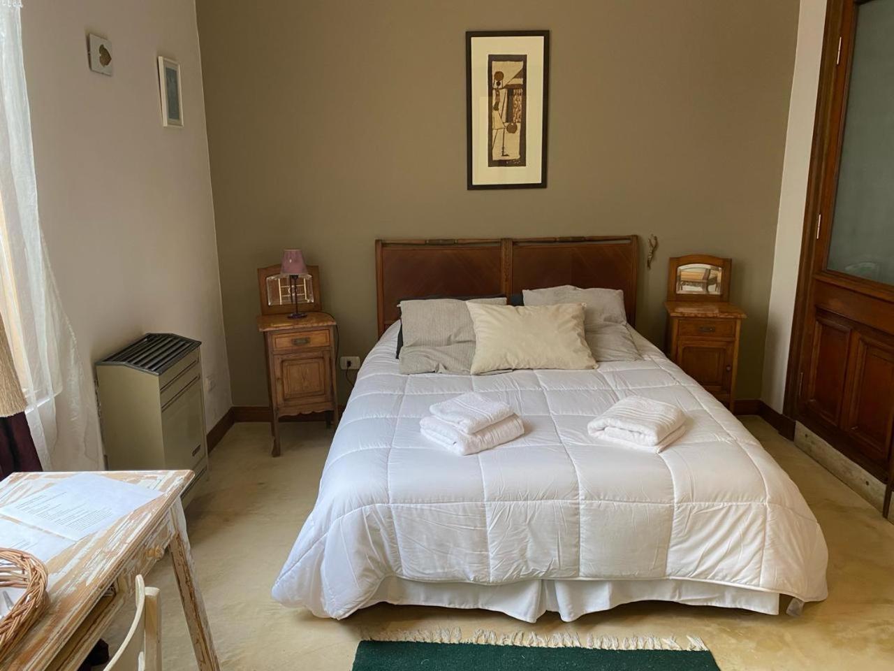 La Casona De Blanca Bed & Breakfast Balcarce Ngoại thất bức ảnh